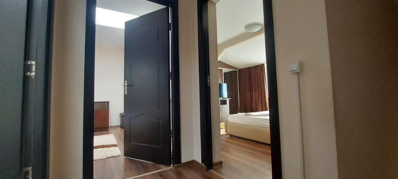 Jolie Suites Brăila Extérieur photo