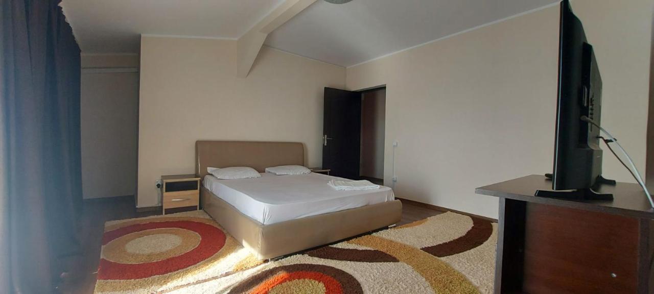 Jolie Suites Brăila Extérieur photo