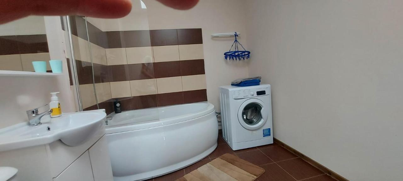 Jolie Suites Brăila Extérieur photo