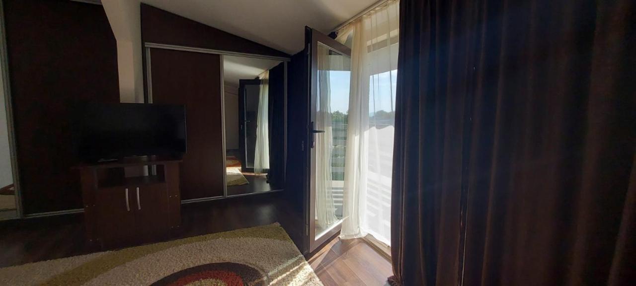 Jolie Suites Brăila Extérieur photo