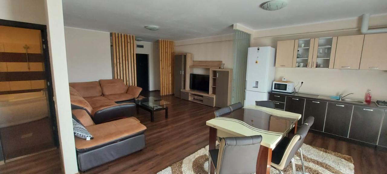 Jolie Suites Brăila Extérieur photo